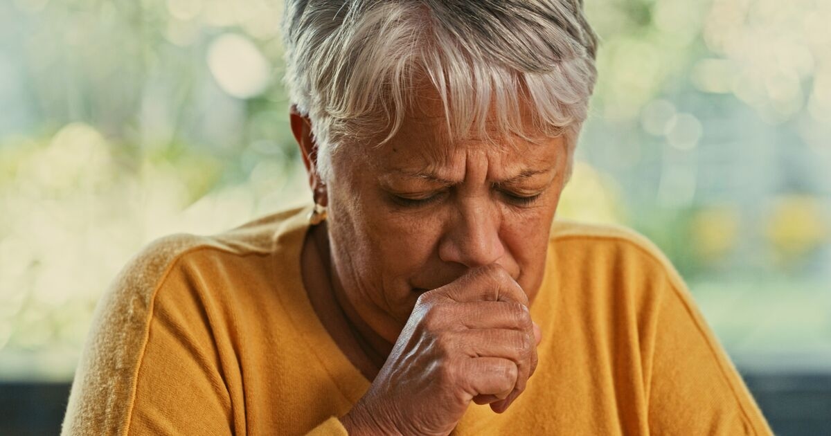 Covid symptom that hits 3 times 'in 24 hours' as figures show two dominant variants in UK
