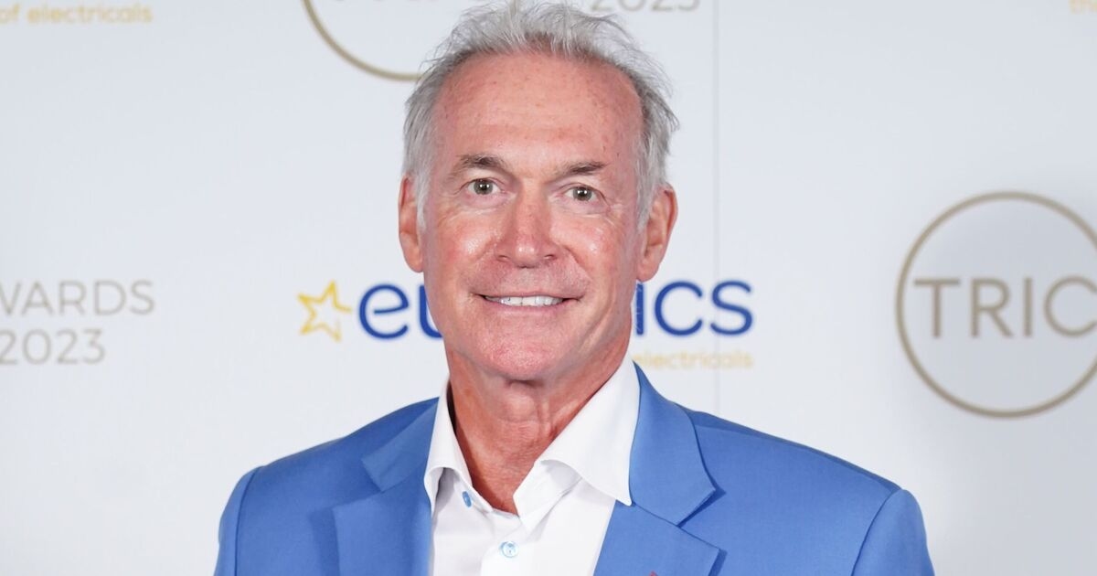 Dr Hilary Jones's 'unusual tactic' to help mood swings and lower blood pressure