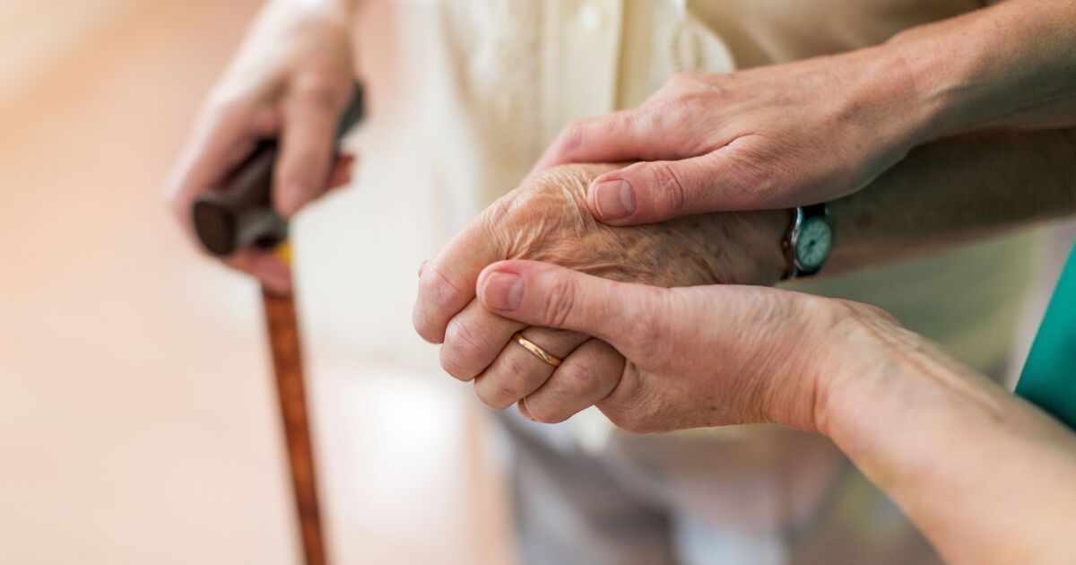 Cotonetes podem detectar Parkinson sete anos antes do aparecimento dos sintomas