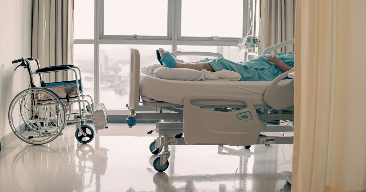 Une hôtesse de l'air « en forme et en bonne santé » remarque une toux et reçoit un diagnostic qui change sa vie