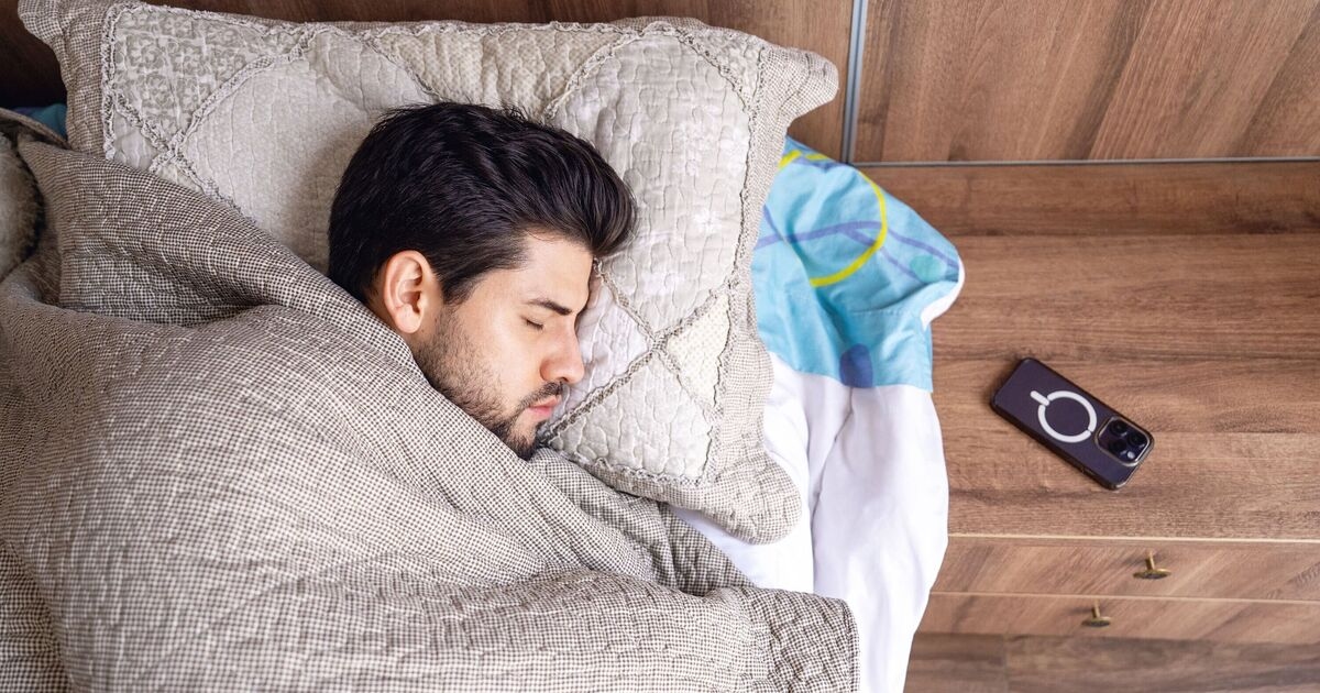 Sleep expert reveals the 'most powerful tool' for getting better rest