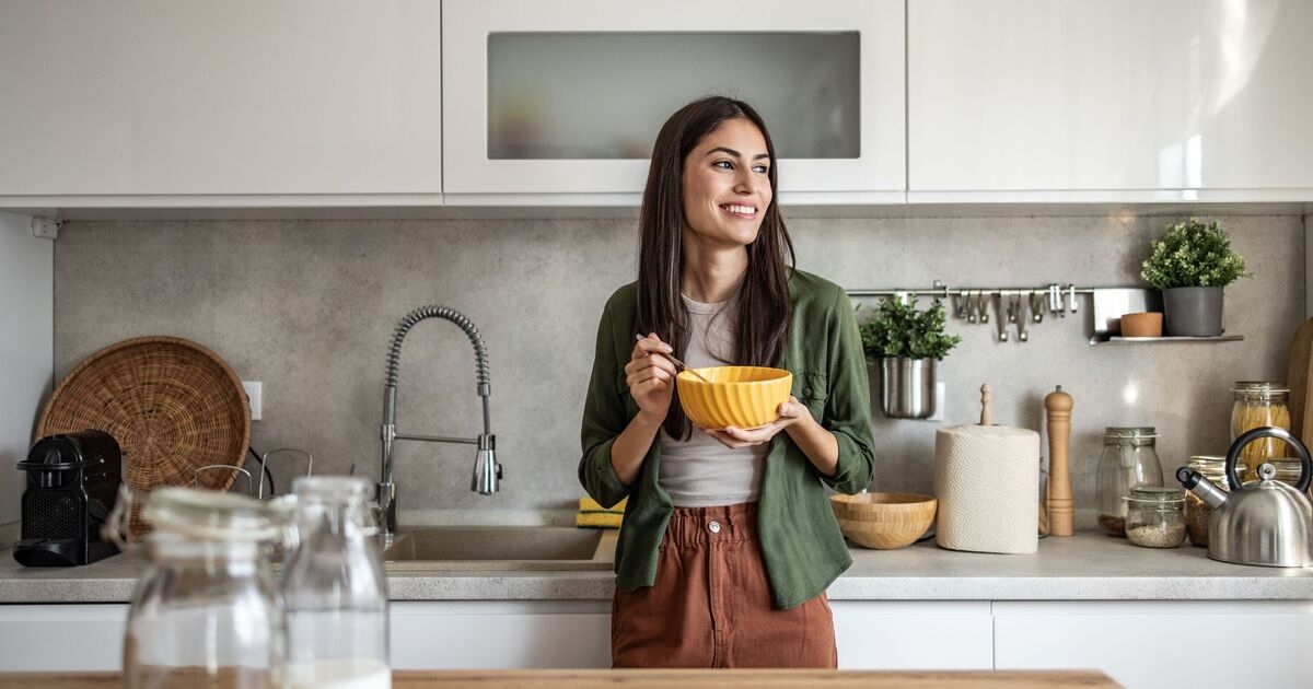 Six foods that are good for your heart health and cut cholesterol