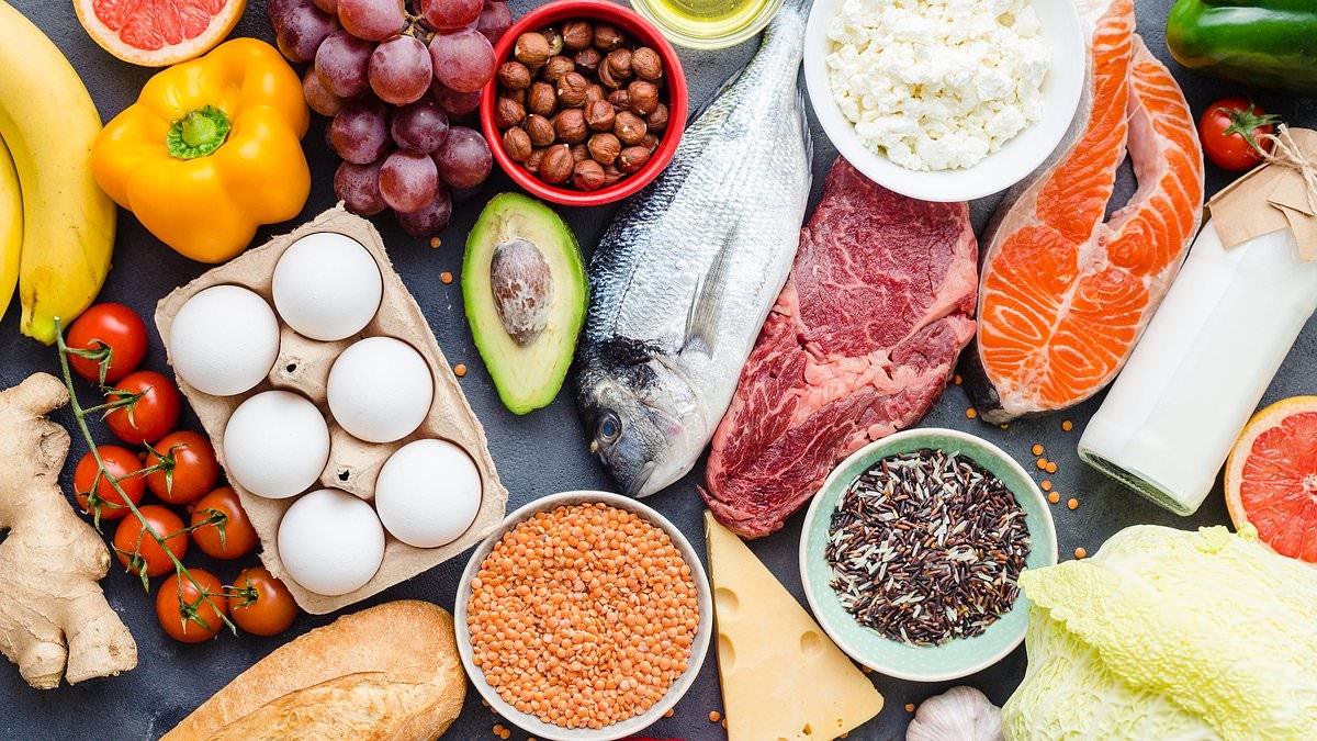 Prime cause of colon cancer in under 50s is 'an often overlooked food', warn top medics