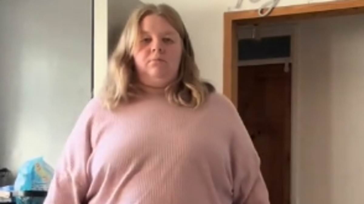 Mamá luce irreconocible después de perder 40 kilos de peso, y NO tomó Ozempic.