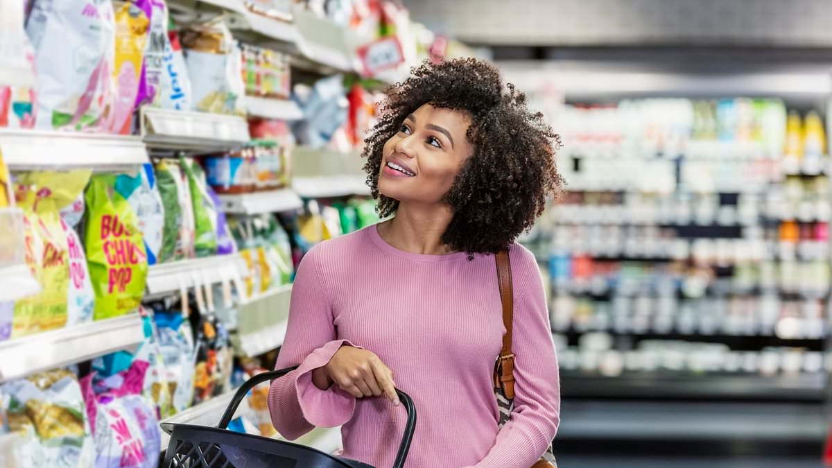 Un estudio importante revela una cantidad alarmante de alimentos y bebidas que contienen ingredientes relacionados con el cáncer