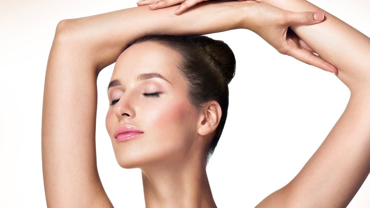 Harvard doctor reveals shocking change to your FACE if you cut out sugar for just two weeks