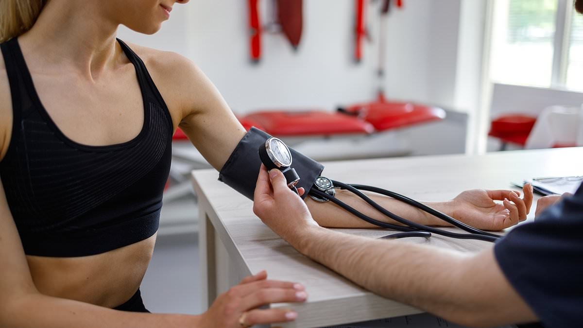 Los expertos emiten nuevos consejos sobre la presión arterial a medida que aumentan los problemas cardíacos en menores de 40 años.