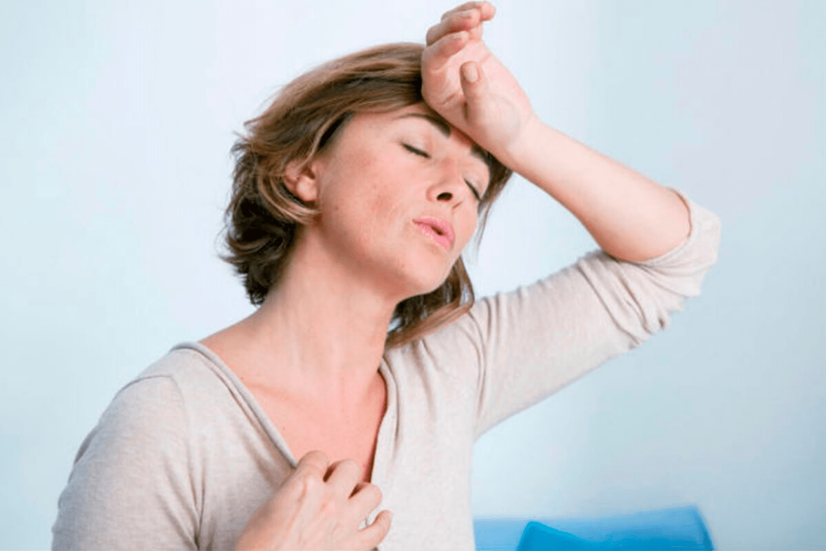 Estudo revela que problemas gastrointestinais são comuns durante a menopausa