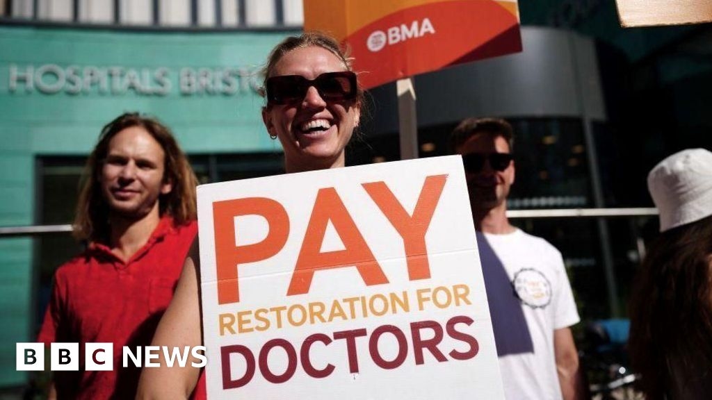 Greve de cinco dias dos médicos continuará, diz BMA