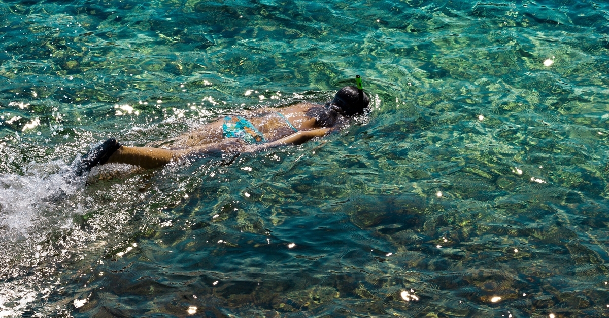 La mer et la piscine sales sont toutes deux à l’origine d’infections !
