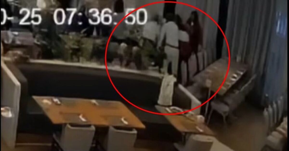 He was drowning! The moment of rescue was caught on camera