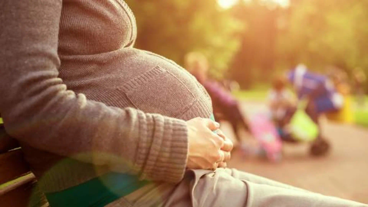 Hitze und Menschenmassen ade: Warum der September der perfekte Reisemonat für Schwangere ist.