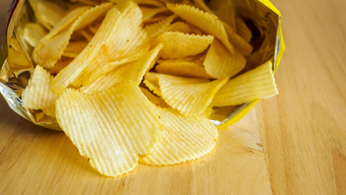 Petiscos sob análise: é ruim comer entre as refeições?
