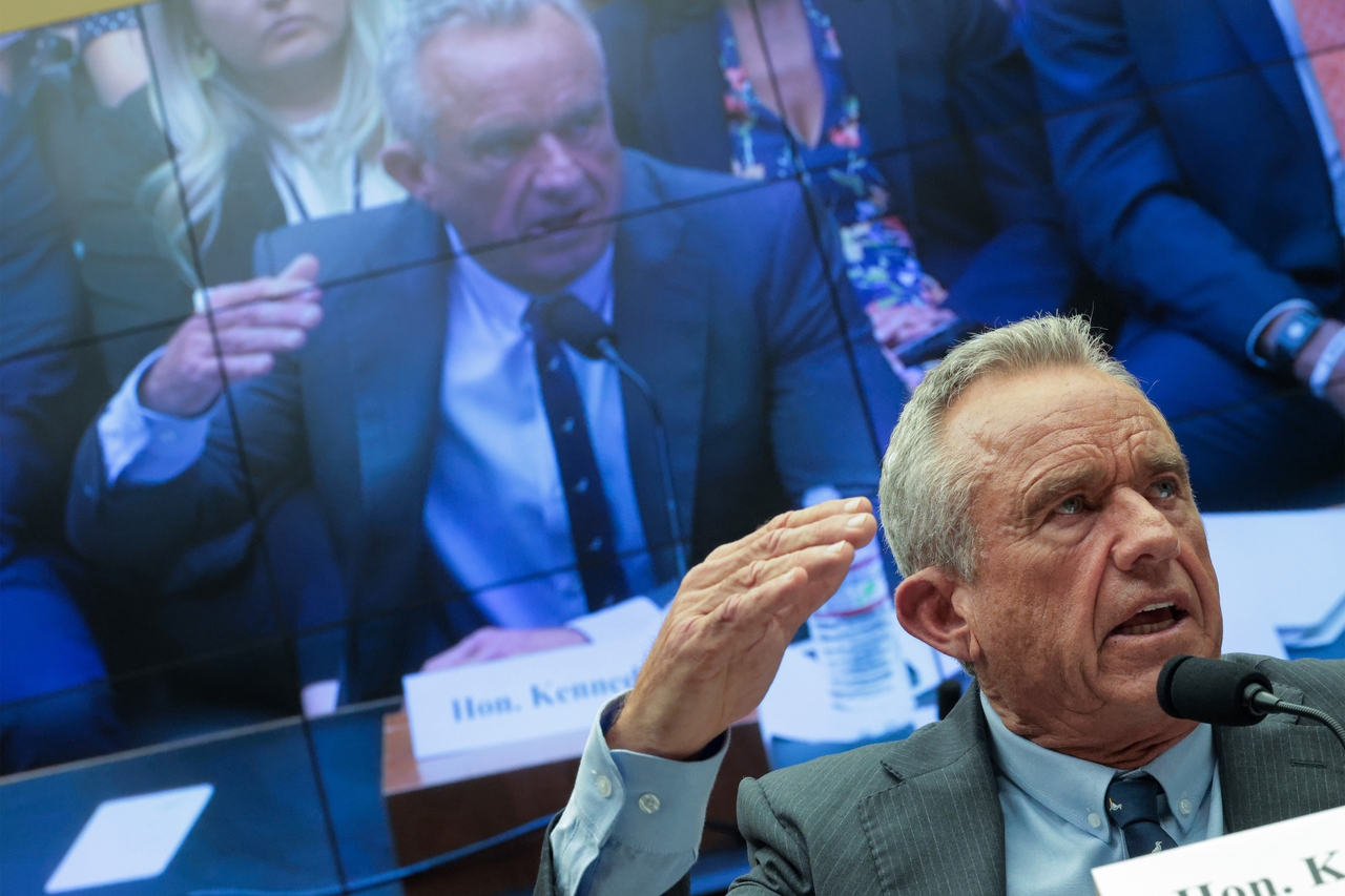 Eigeninteressen. Einflussnahme. Bei RFK Jr.s HHS geht es nicht um Pharma. Es geht um Wellness.