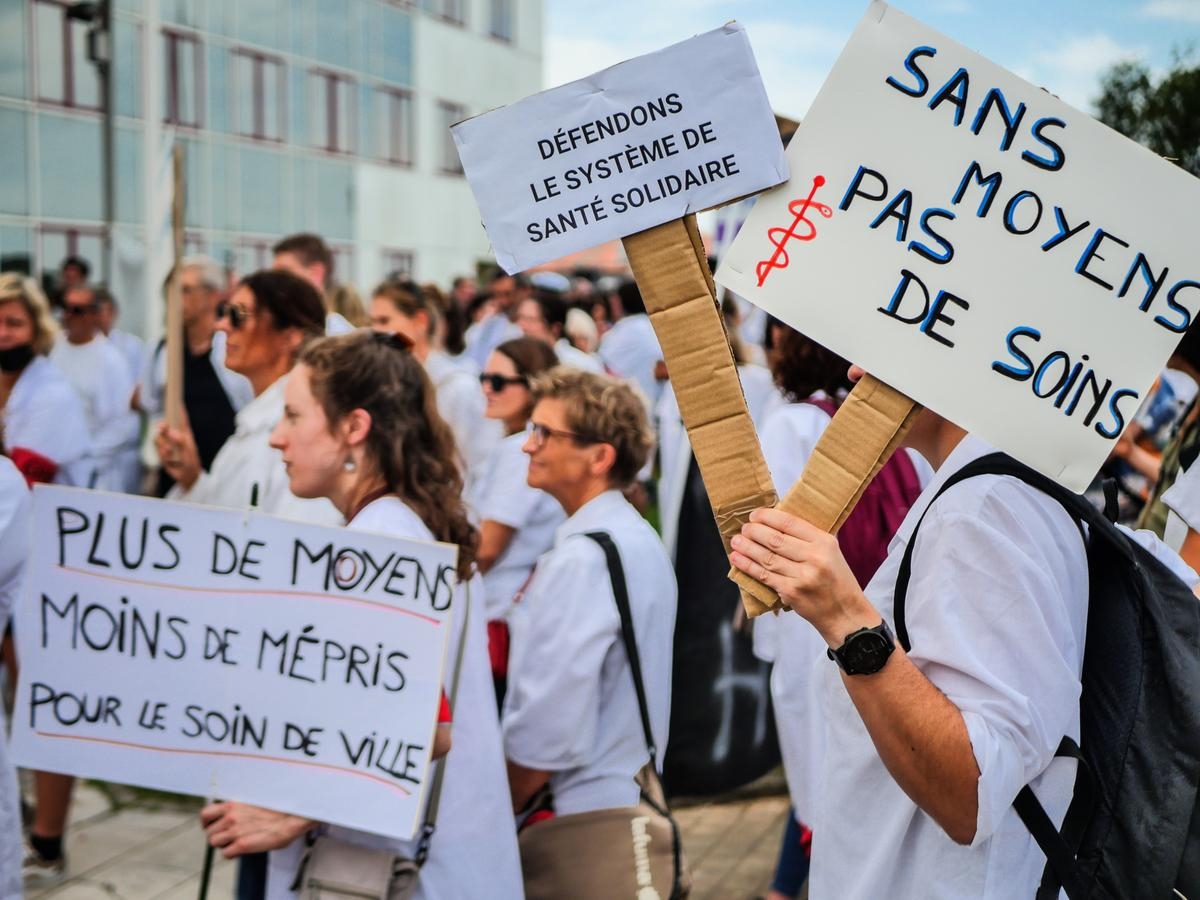 Médicos: Cuidado, os clínicos gerais “já não entendem o que se espera deles”, alerta o presidente da MG França