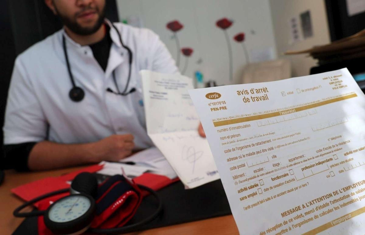 Bir pratisyen hekim tanıklık ediyor: Gironde CPAM kendisinden hastalık iznini %20 oranında azaltmasını istiyor