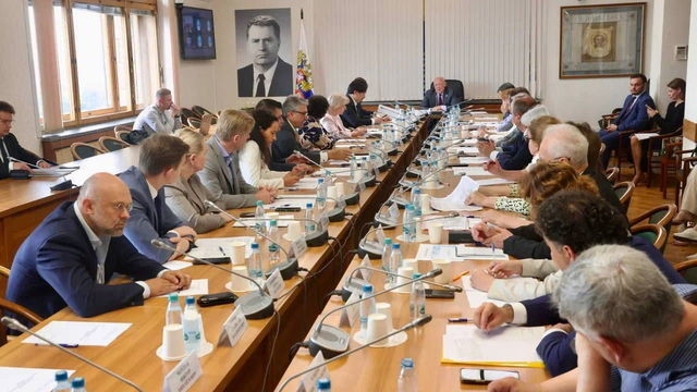 Menenjit enfeksiyonu: Devlet Duması aşılamanın önlenmesinde sistematik bir revizyon çağrısında bulundu