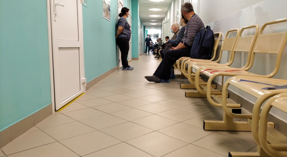 Immer mehr dieser Patienten werden in Polen behandelt. Die Einnahmen des Nationalen Gesundheitsfonds daraus steigen.