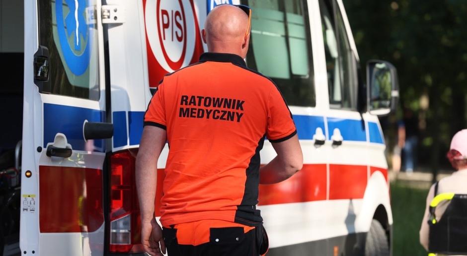 "Złota godzina" ratuje życie. 3 sygnały alarmowe, by wezwać pogotowie
