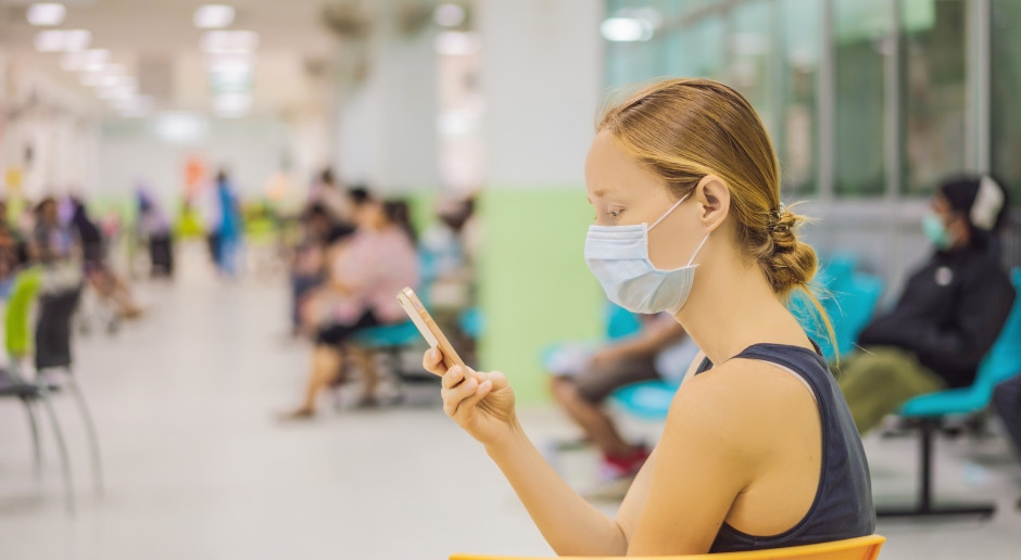 There was supposed to be a 10,000 PLN "reward" for the rapid implementation of Central e-Registration. However, there will be no incentives.