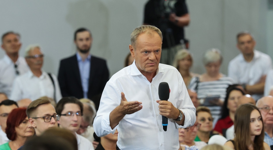 Новая поддержка до 65 лет. Слова Туска вызывают опасения относительно того, будет ли выполнено это обещание.