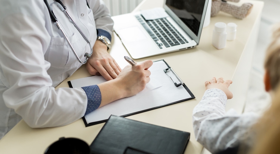Decisiones bajo las nuevas normas: sin opinión médica. Los médicos se oponen a los cambios.