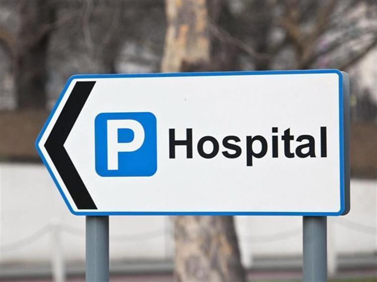 Un uomo aggredisce un medico e un'infermiera a Viana do Castelo