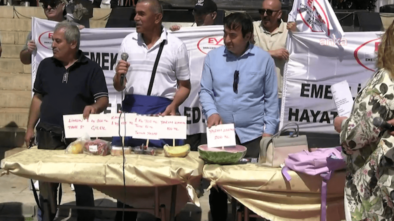 'Market' protest from retirees: You've locked up cherries too