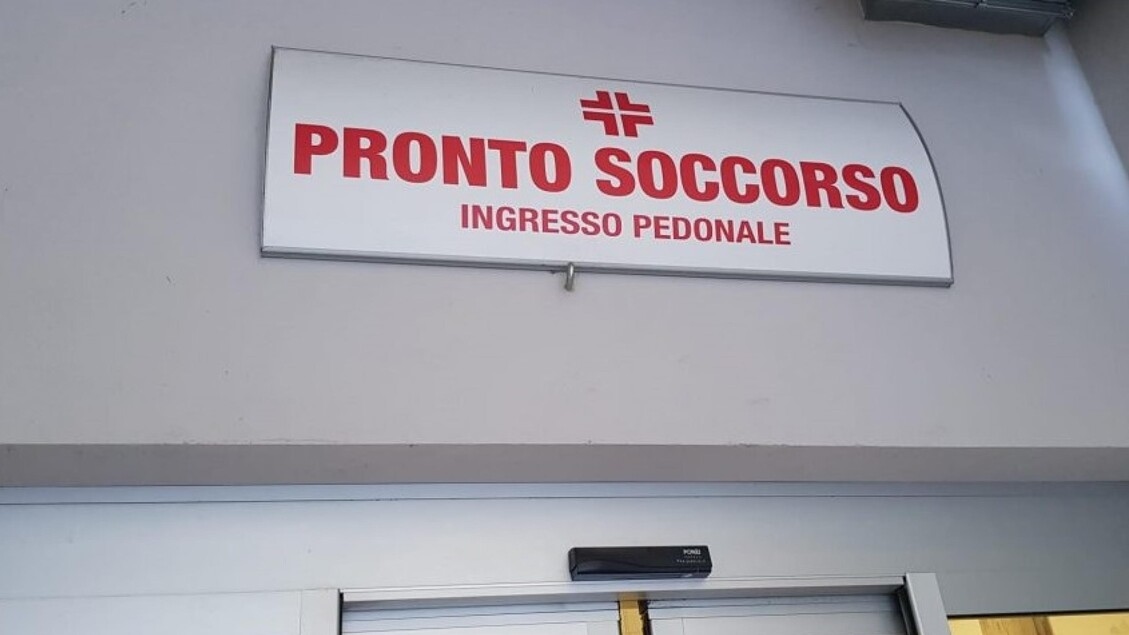 Há uma escassez de 3.500 médicos em salas de emergência, 38% dos quais têm pessoal disponível.