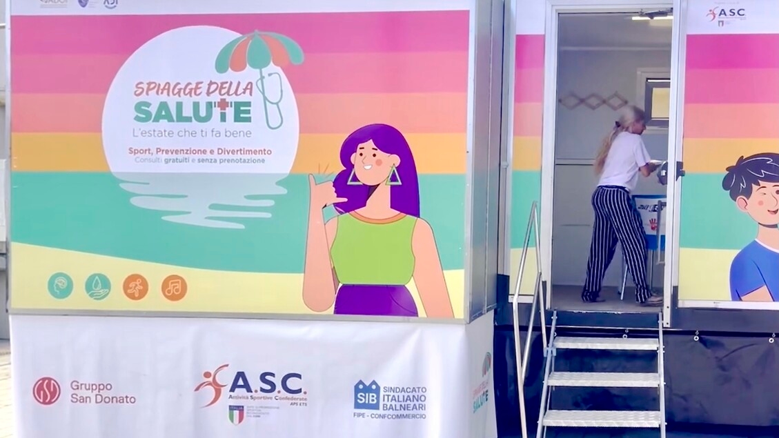 Konsultacje i sporty nadmorskie: „Plaże zdrowia” Locri