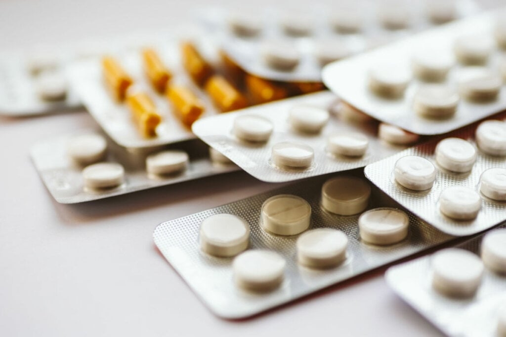 Senate committee prepares to vote on bill to allow sale of medicine in supermarkets