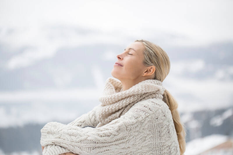 Dermokosmetyki: Czego potrzebuje skóra zimą