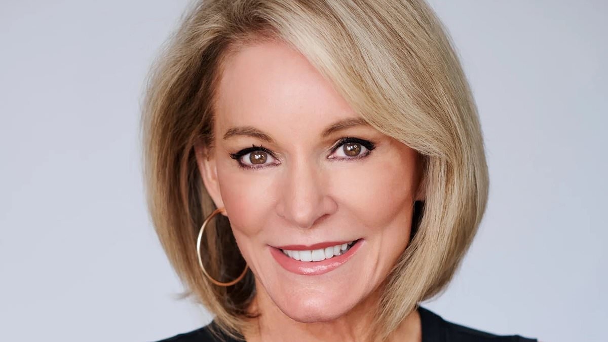 Doktorlar, menopozun zayıflatıcı semptomlarını hafifletmek için 'en etkili' ilaçsız tedavi yöntemini açıkladı