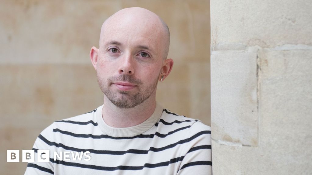 В 21 год меня раздавила шутка незнакомца о том, что я облысею. Тогда я стал иначе относиться к себе.