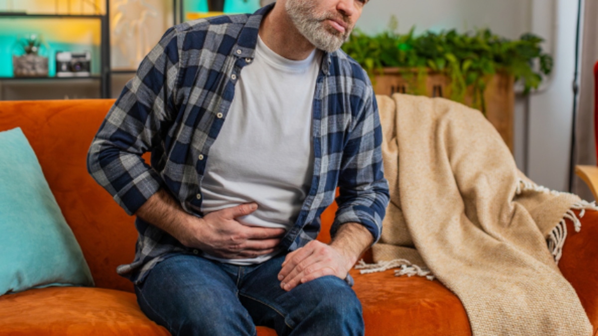 ¿Sufre de reflujo? La Clínica Mayo advierte que lejos de ser una enfermedad inofensiva, puede muy dolorosa y derivar en cáncer