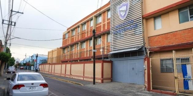 Devido ao sarampo, 12 escolas em Jalisco migraram para aulas virtuais.
