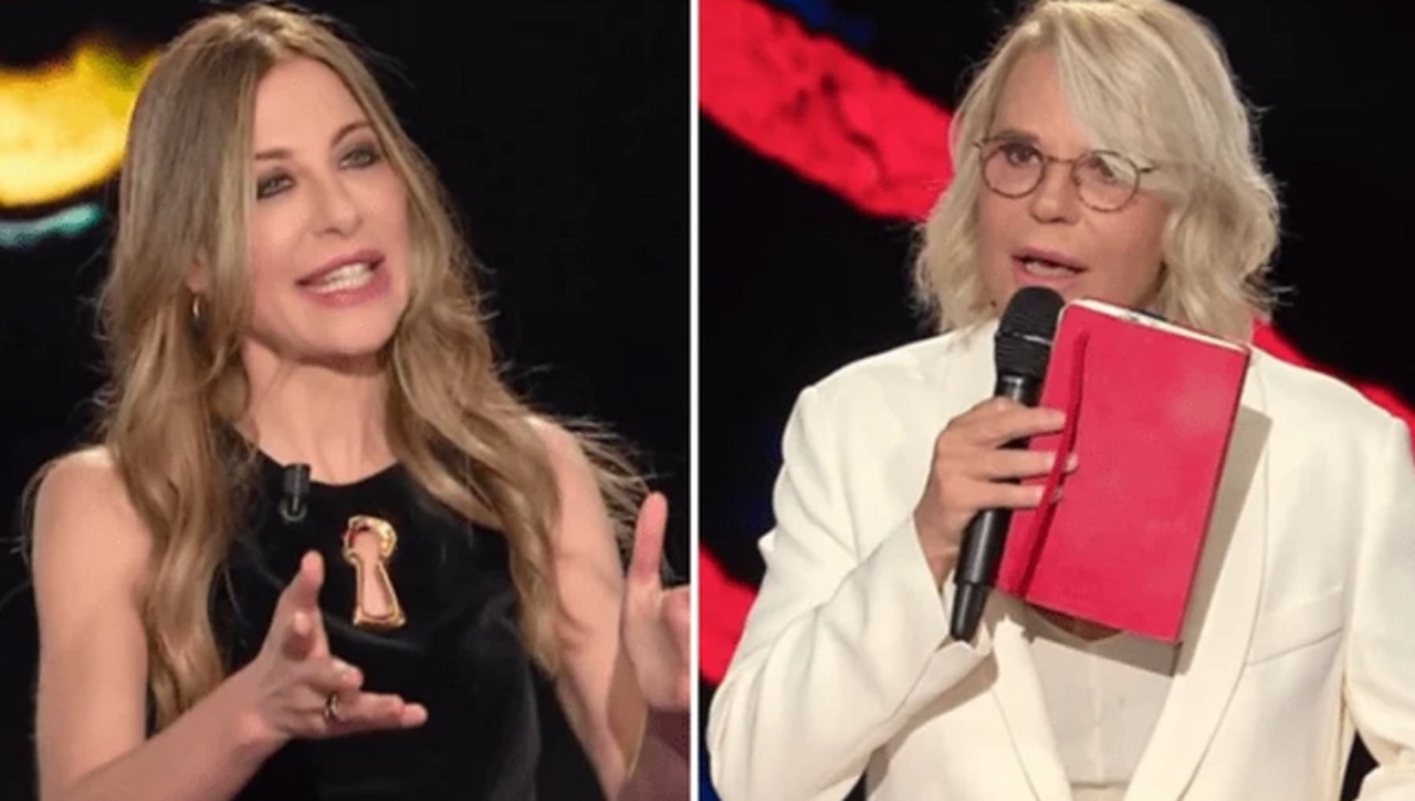 Francesca Fagnani recomenda um suplemento a De Filippi, que toma estatinas. E isso gera controvérsia.